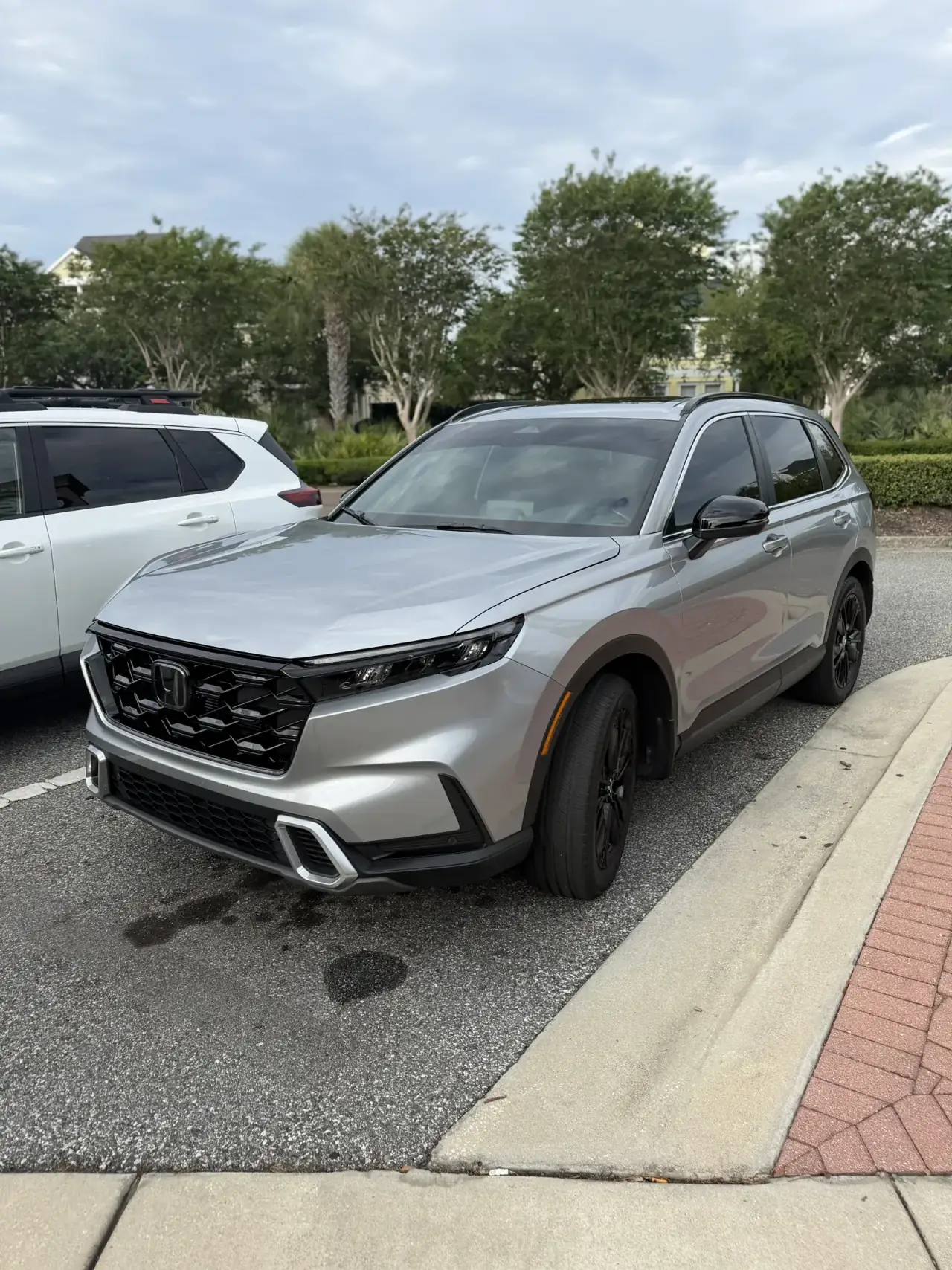 Summit Window Tinting automotive install in Central Florida — SUV · ceramic 20%